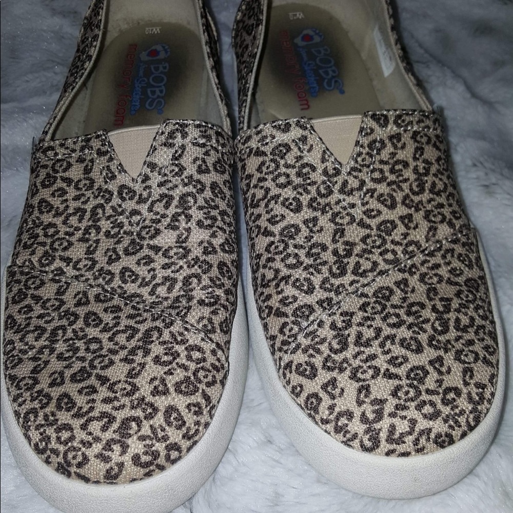 Cheetah Print BOBS size 10